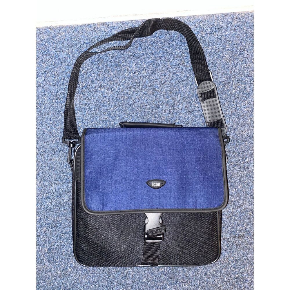 Icon crossbody medium messenger bag 12x11 black and blue